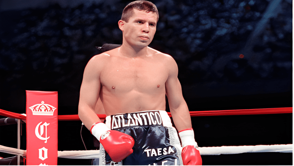 Top 10 Lightweight Boxers Of All Time