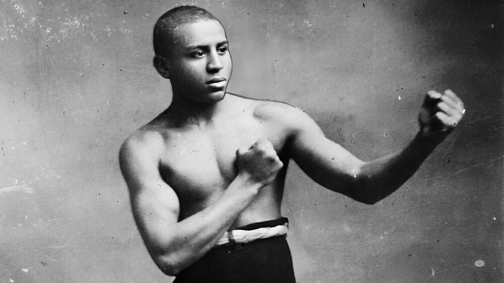 Top 10 Lightweight Boxers Of All Time