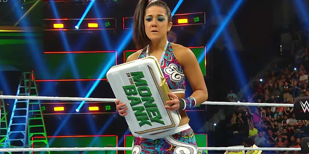 Top 5 Money in the Bank Cash-ins on the Same Night