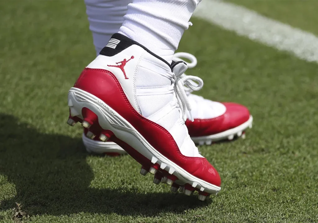 jordan football cleats