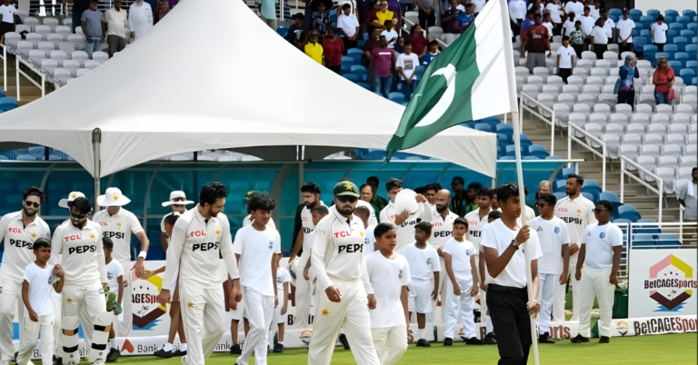 Pakistan Fight Back at Tarouba