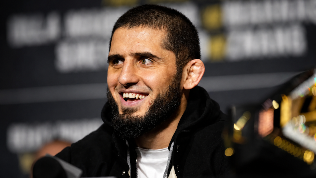 Islam Makhachev and Ian Garry face off ahead of UFC 330