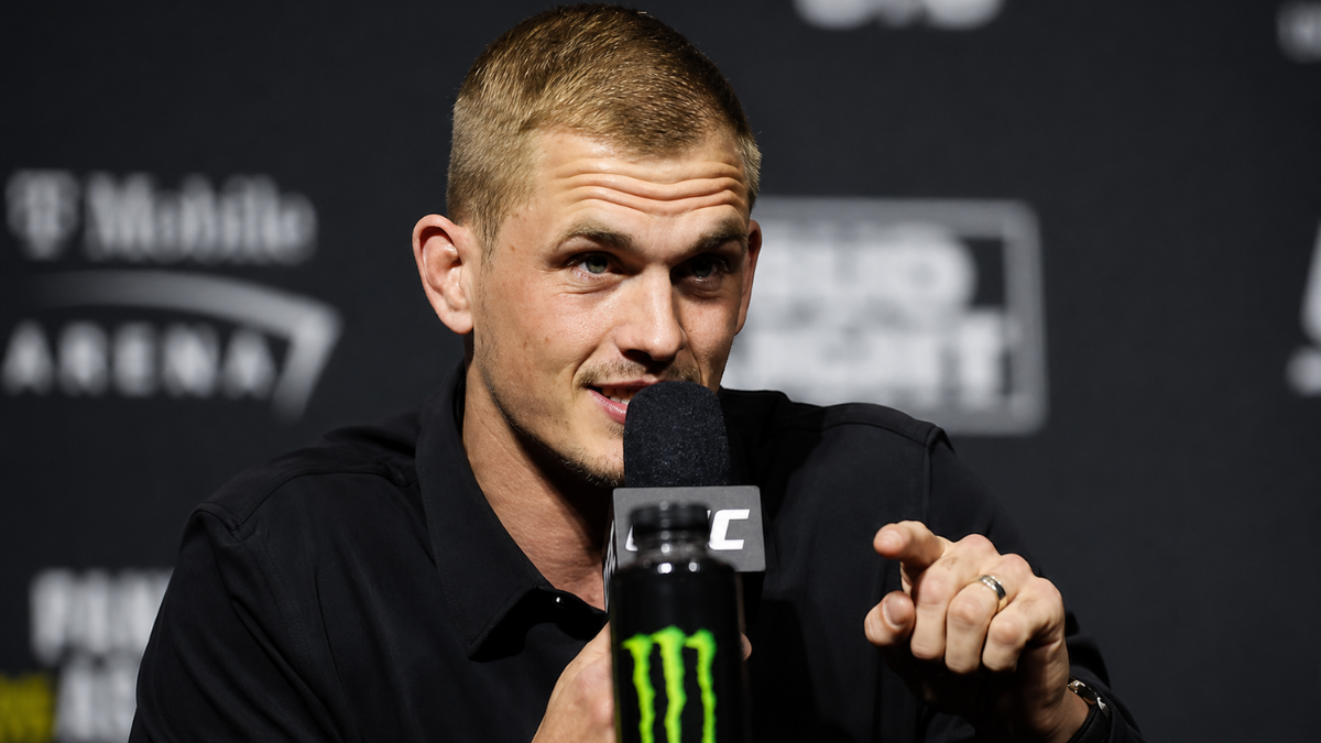 UFC 330 press conference