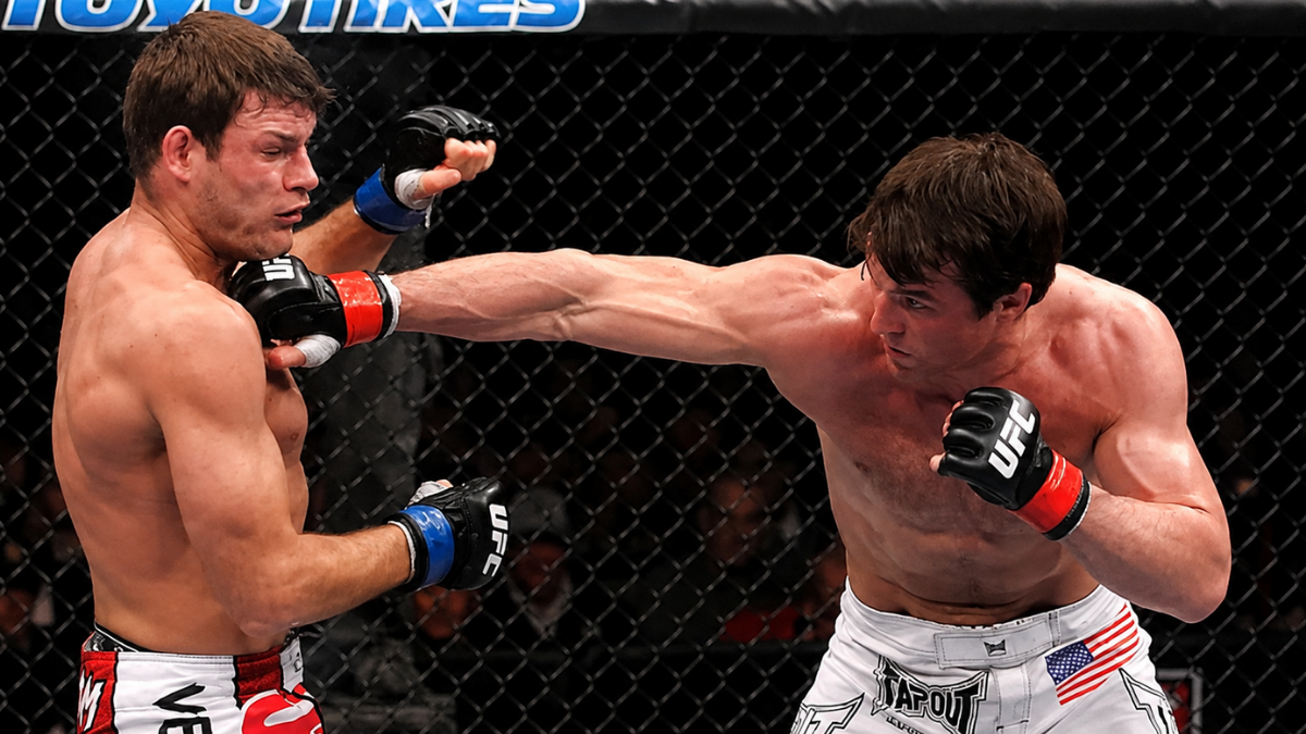 Chael Sonnen wrestling Anderson Silva to the mat at UFC 117 Silva vs Sonnen middleweight title fight 2010