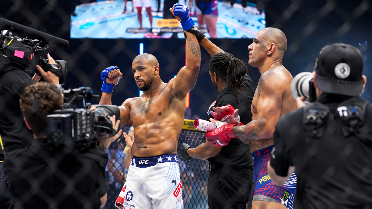 Alex Pereira UFC 335